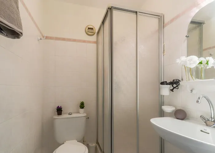 شقة L'antonia By Interhome *
